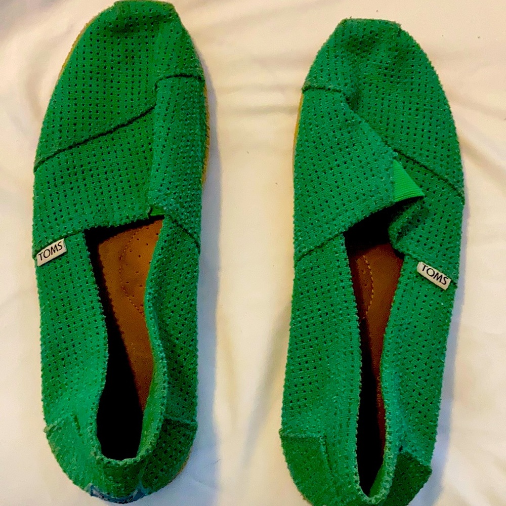 Size 10 TOMS
